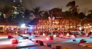 Nikki Barefoot Beach Lighting